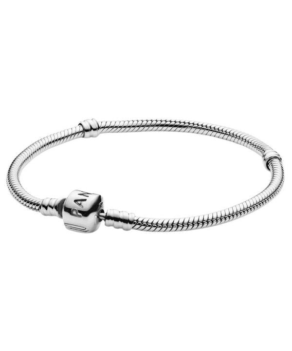 Pandora Moment Ikonisches Charm-Armband aus Sterlingsilber 590702HV-16 für Damen