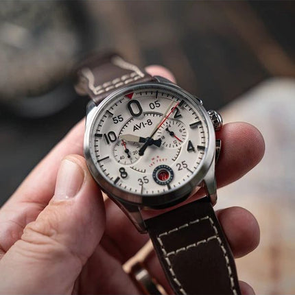 AVI-8 Spitfire Lock Chronograph Flugzeug weißes Zifferblatt Quarz AV-4089-05 Herrenuhr