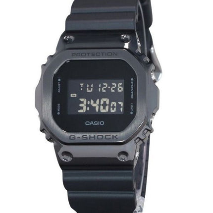 Casio G-Shock Digital Metalllünette Harzarmband Quarz GM-5600UB-1 200M Herrenuhr