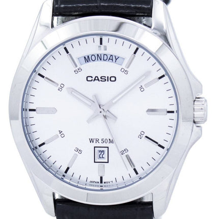 Casio Analog Silber Zifferblatt MTP-1370L-7AVDF MTP-1370L-7AV Herrenuhr