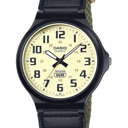 Casio Standard Analog Stoffarmband Beige Zifferblatt Quarz MW-240B-3BV Herrenuhr