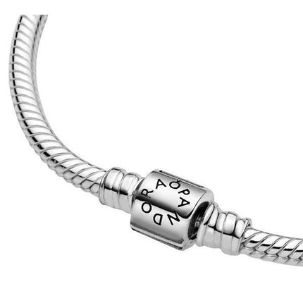 Pandora Moments Schlangenkettenarmband mit Tonnenverschluss 598816C00-20 für Damen