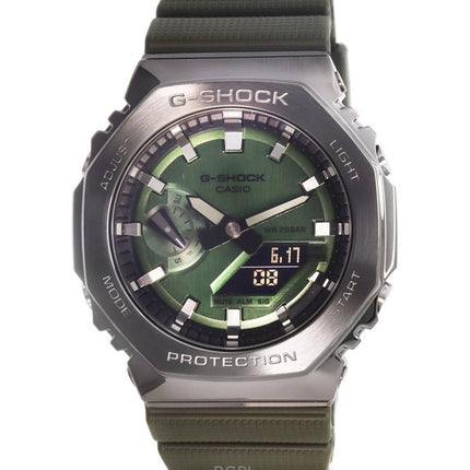 Überholte Casio G-Shock Analog-Digital-Quarzuhr mit grünem Zifferblatt und Harzarmband GM-2100B-3A 200M für Herren