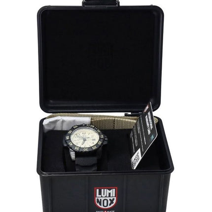 Luminox Navy SEAL Foundation Schweizer Quarz-Militär-Taucheruhr XS.3251.CBNSF.SET 200M Herrenuhr mit zusätzlichem Armband