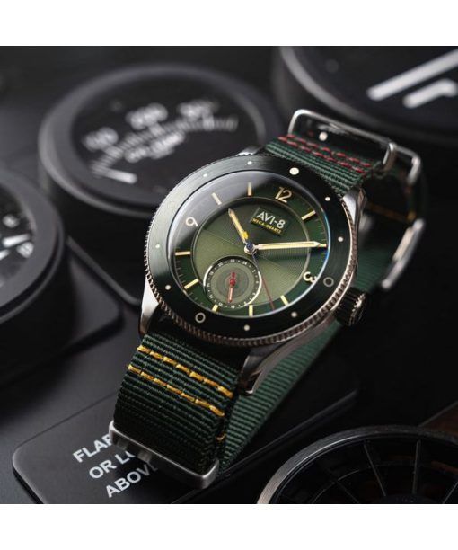 AVI-8 Flyboy Airmaster Sector Meca-Quartz Vert Grünes Nylonarmband Grünes Zifferblatt AV-4112-02 Herrenuhr