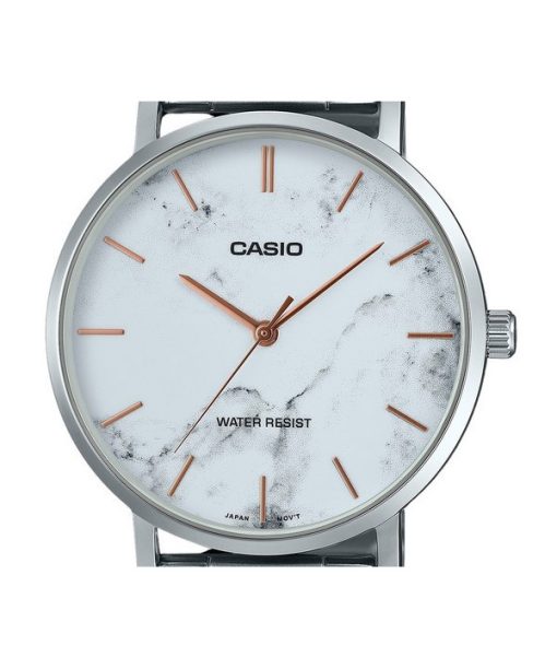 Casio Standard Analog Edelstahl Marmor inspiriert weißes Zifferblatt Quarz MTP-VT01DM-7A Herrenuhr